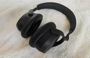Accentum Plus Wireless First Look: Unboxing and Impressions
